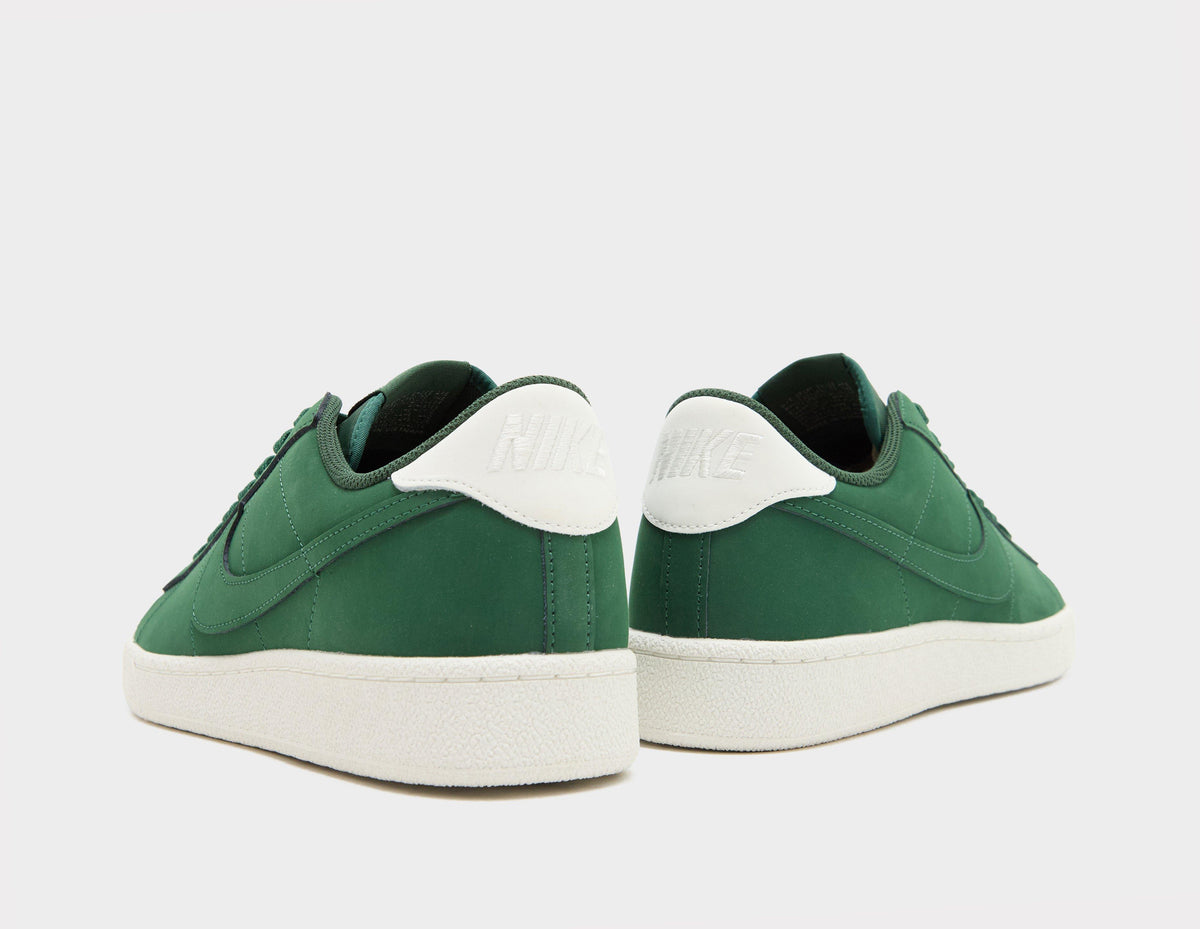 Nike Tennis Classic